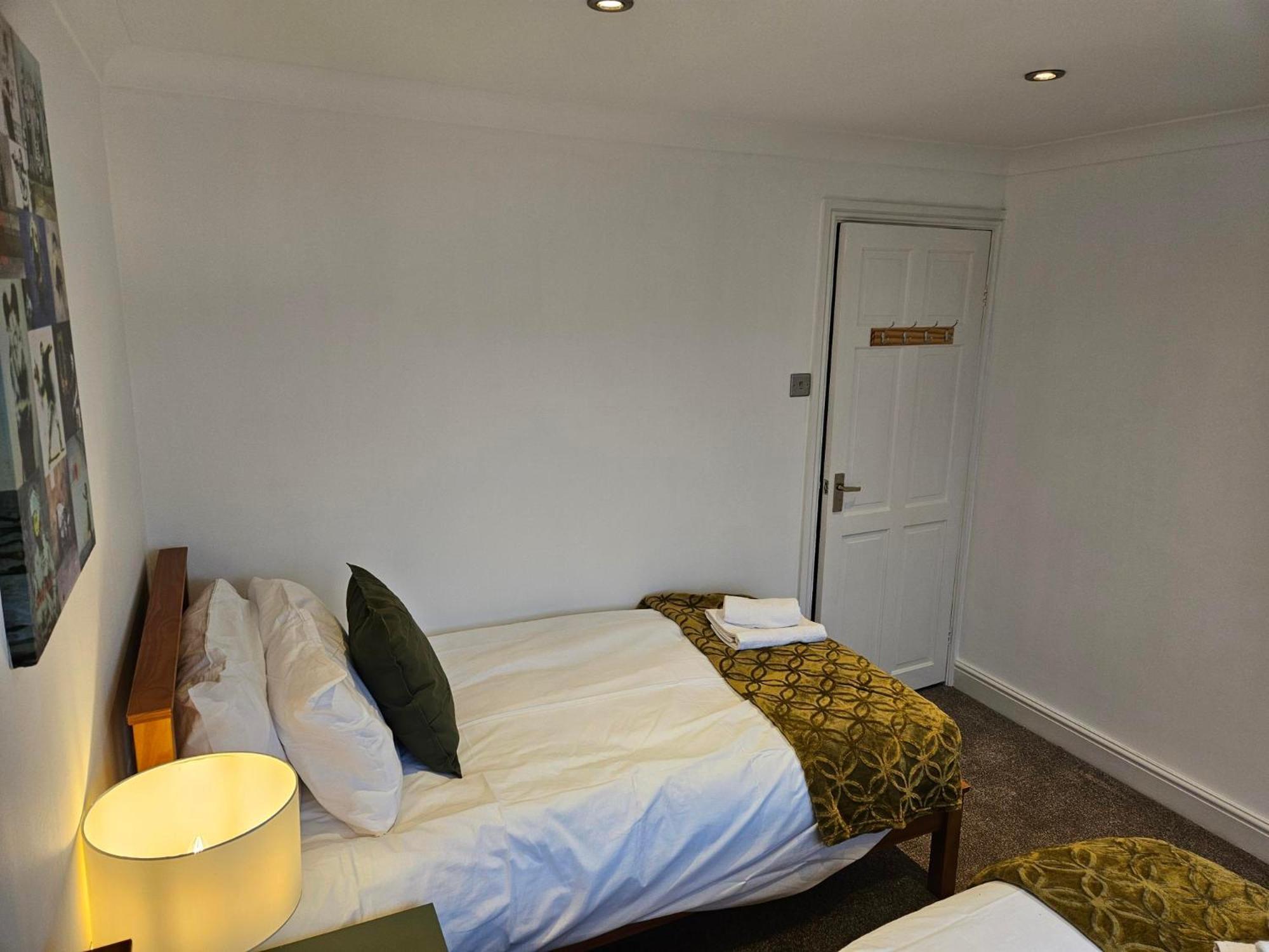 3 Severn Close Contractor Home In Oakham Near Rutland Water Bagian luar foto